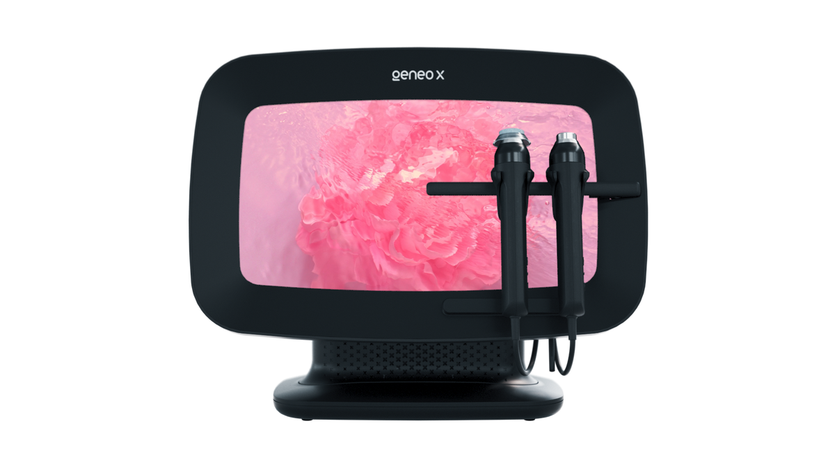 Geneo X device used for the Pro2Lift Geneo Facial