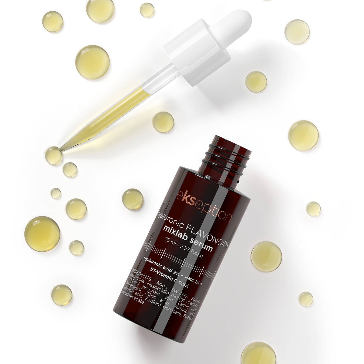A dark amber bottle of Ekseption FLAVONOIDS serum with a white dropper, surrounded by scattered golden-yellow liquid droplets on a clean white background.